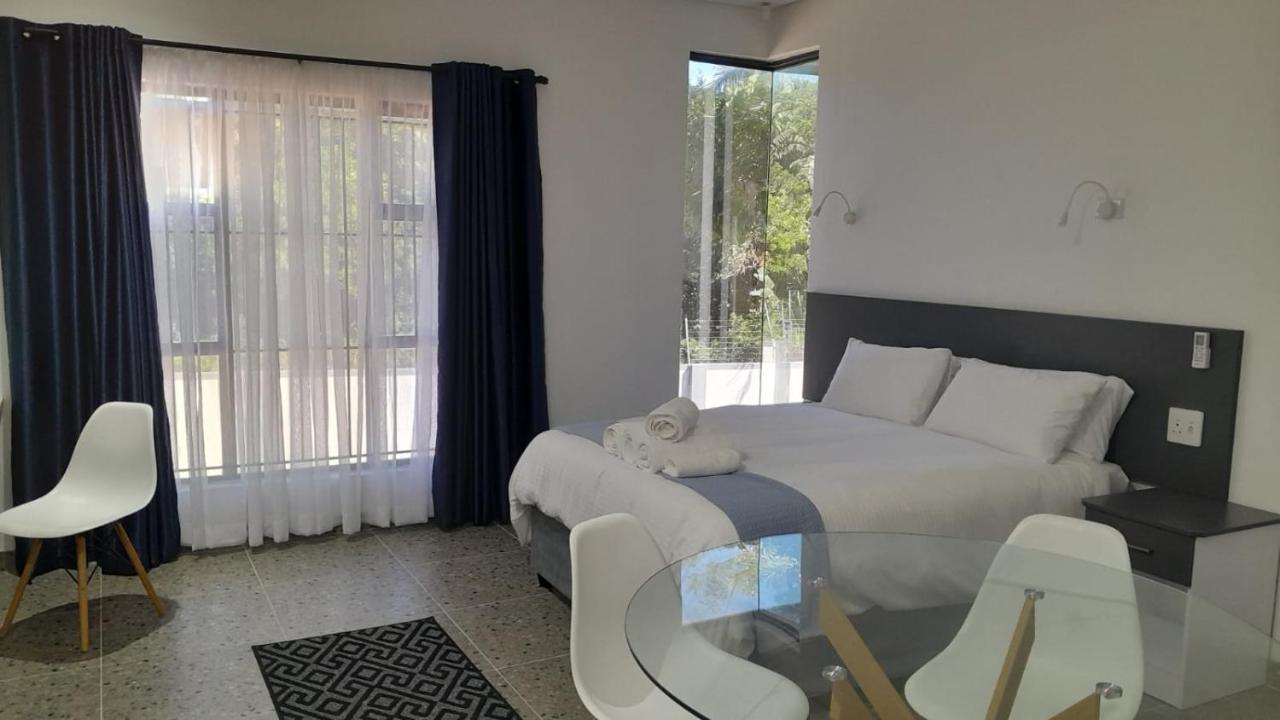 The Wishing Well Guest House Self-Catering Port Edward Exterior foto